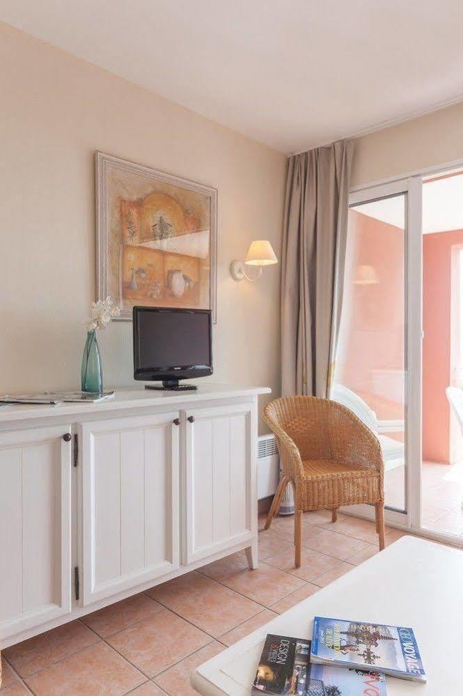 P&V Residence Le Hameau Des Issambrr 생트막시메 외부 사진
